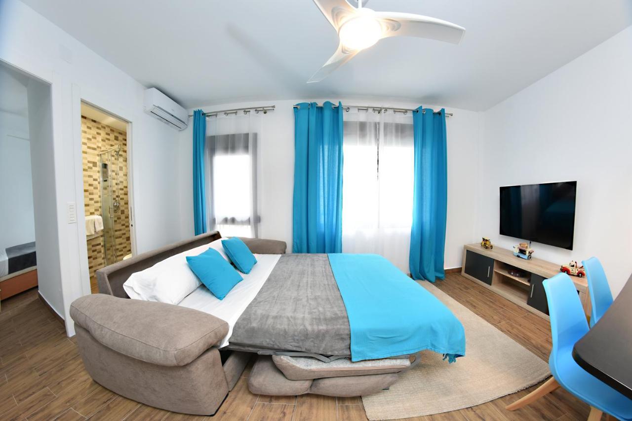 Zenbeach 1A Playa Carihuela Торемолинос Екстериор снимка
